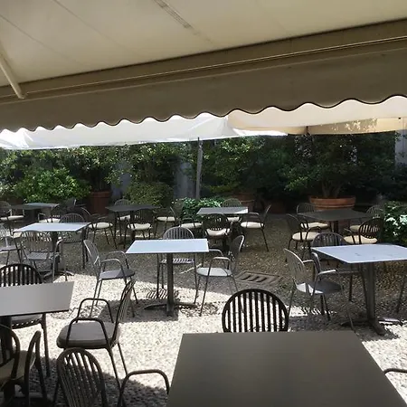 La Casa Nella Corte Tatil Evi